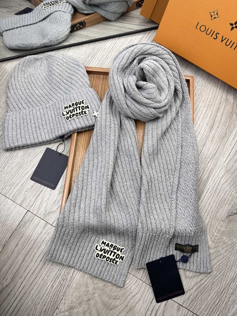 Louis Vuitton Caps Scarfs